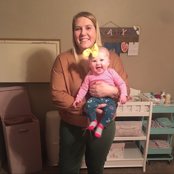 Meet your Posher, Heidi - Picture 1 of 1